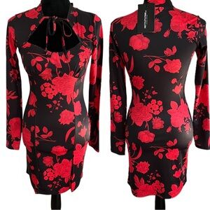 PrettyLittleThing Red and Black Keyhole Floral Long Sleeve Dress (US 4) NWT